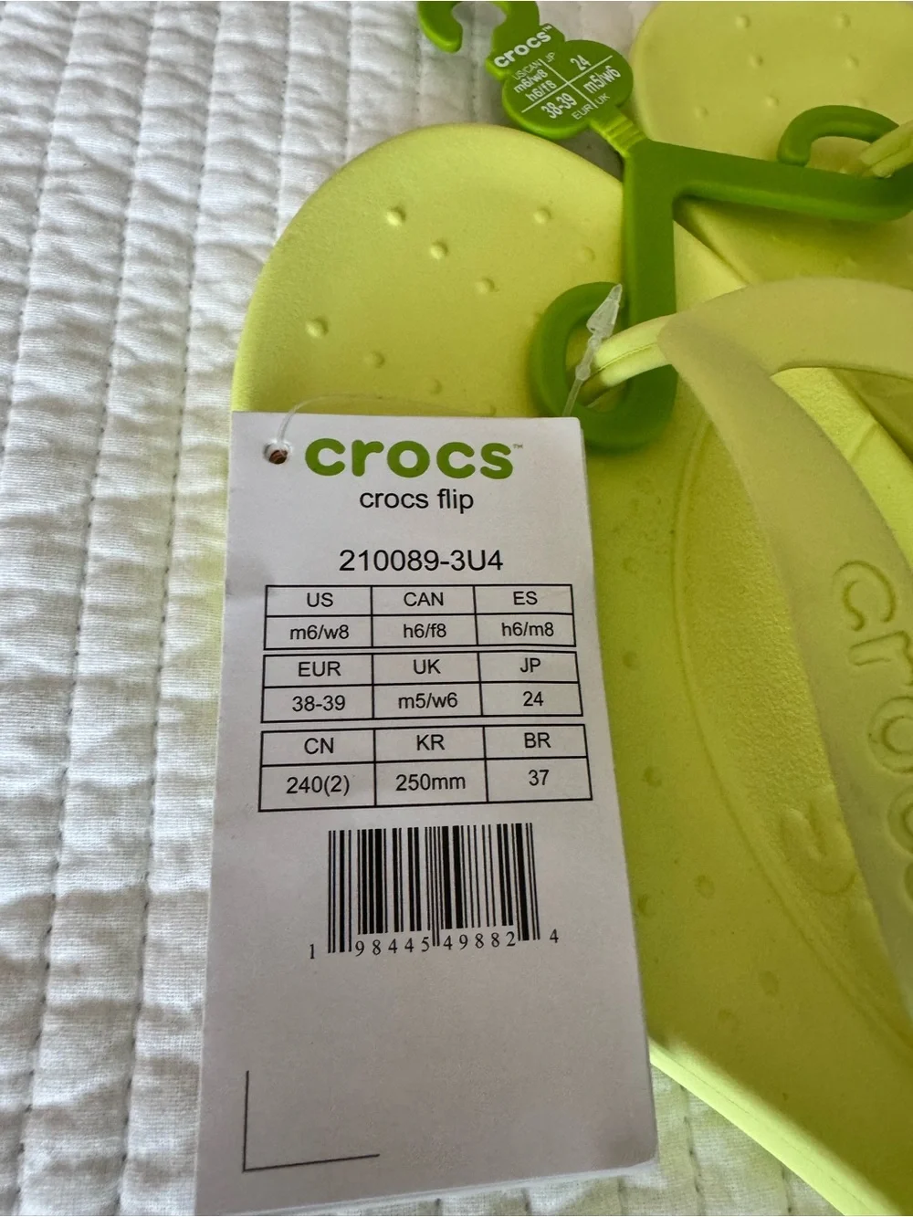 CROCS lightweight flip